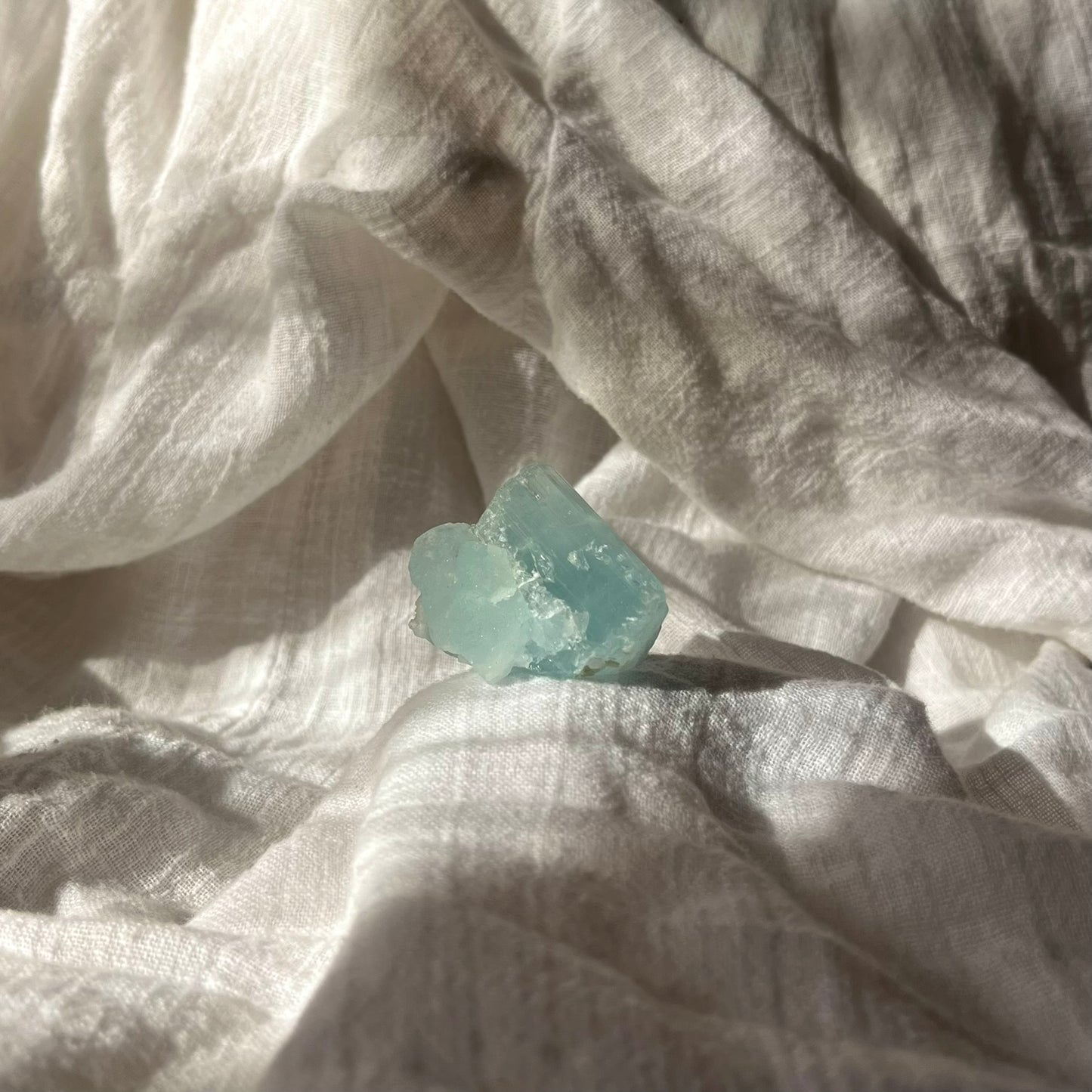 Aquamarine High Grade Raw Specimen 49g