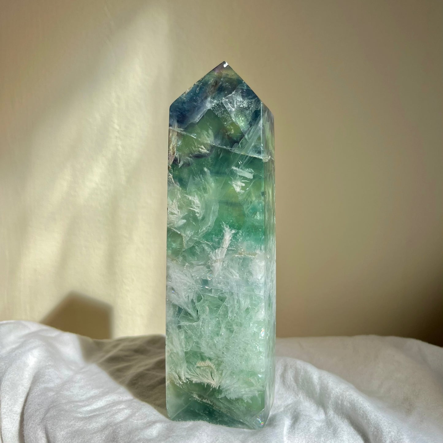 Snowflake Fluorite Tower 13.5cm