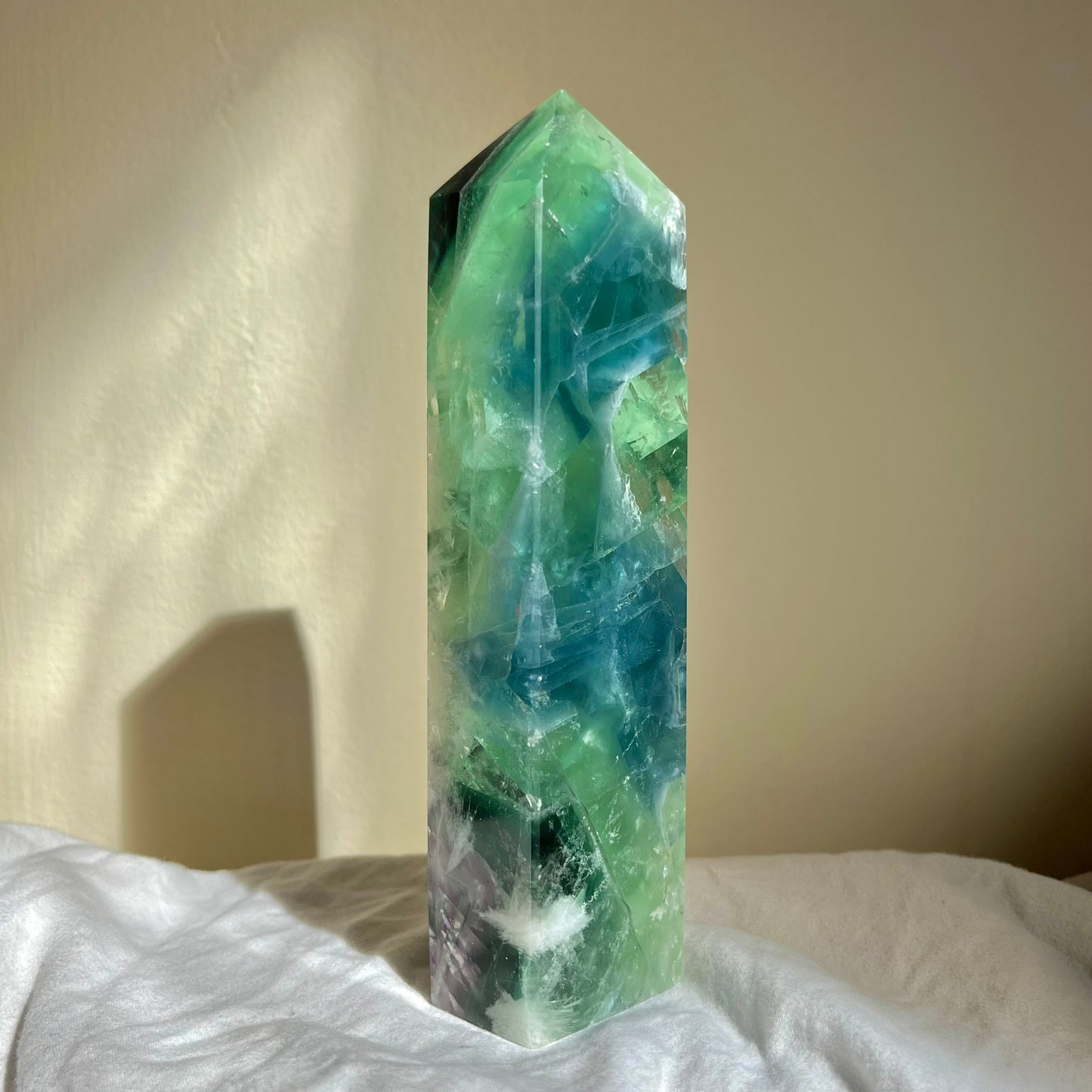 Snowflake Fluorite Tower 15.5cm