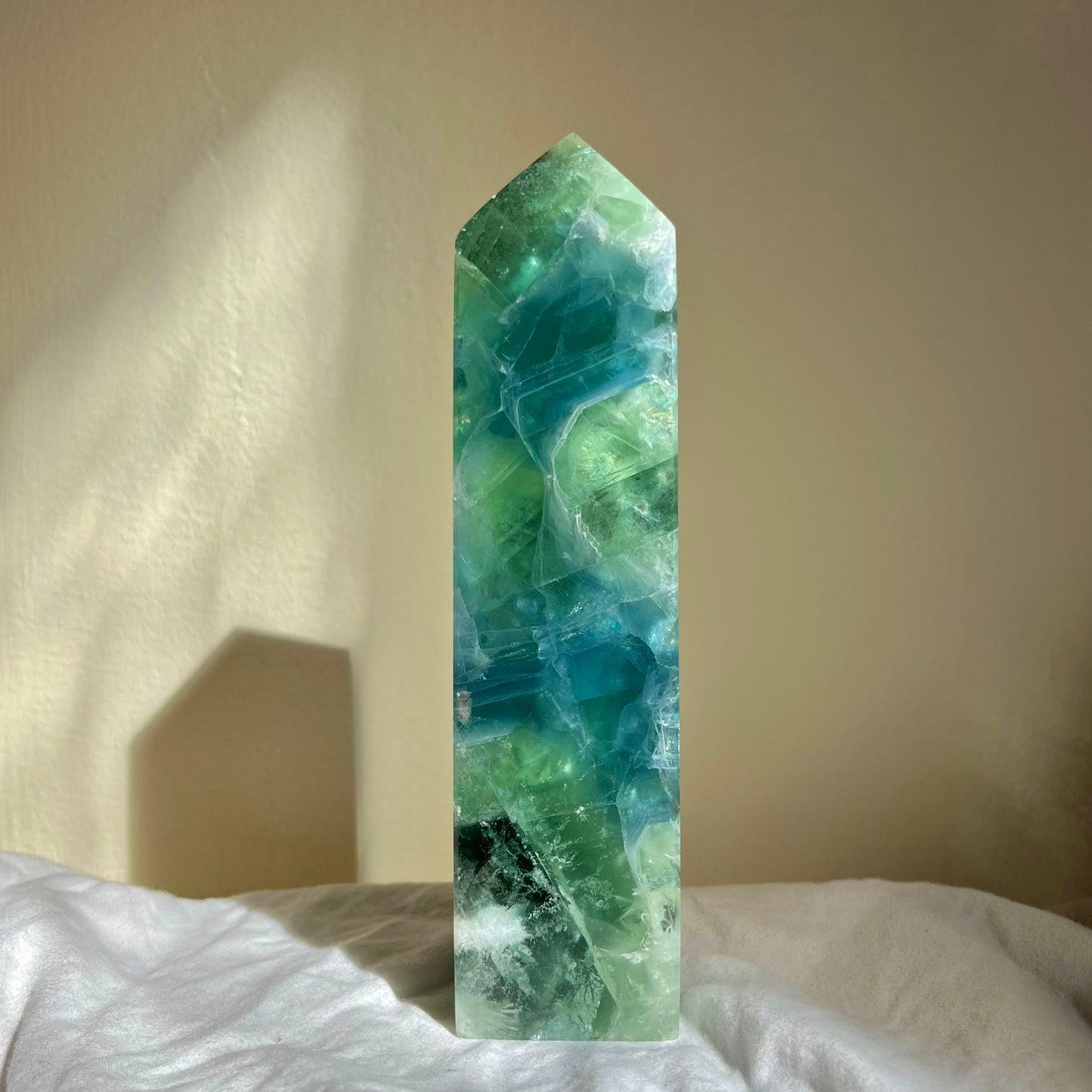 Snowflake Fluorite Tower 15.5cm