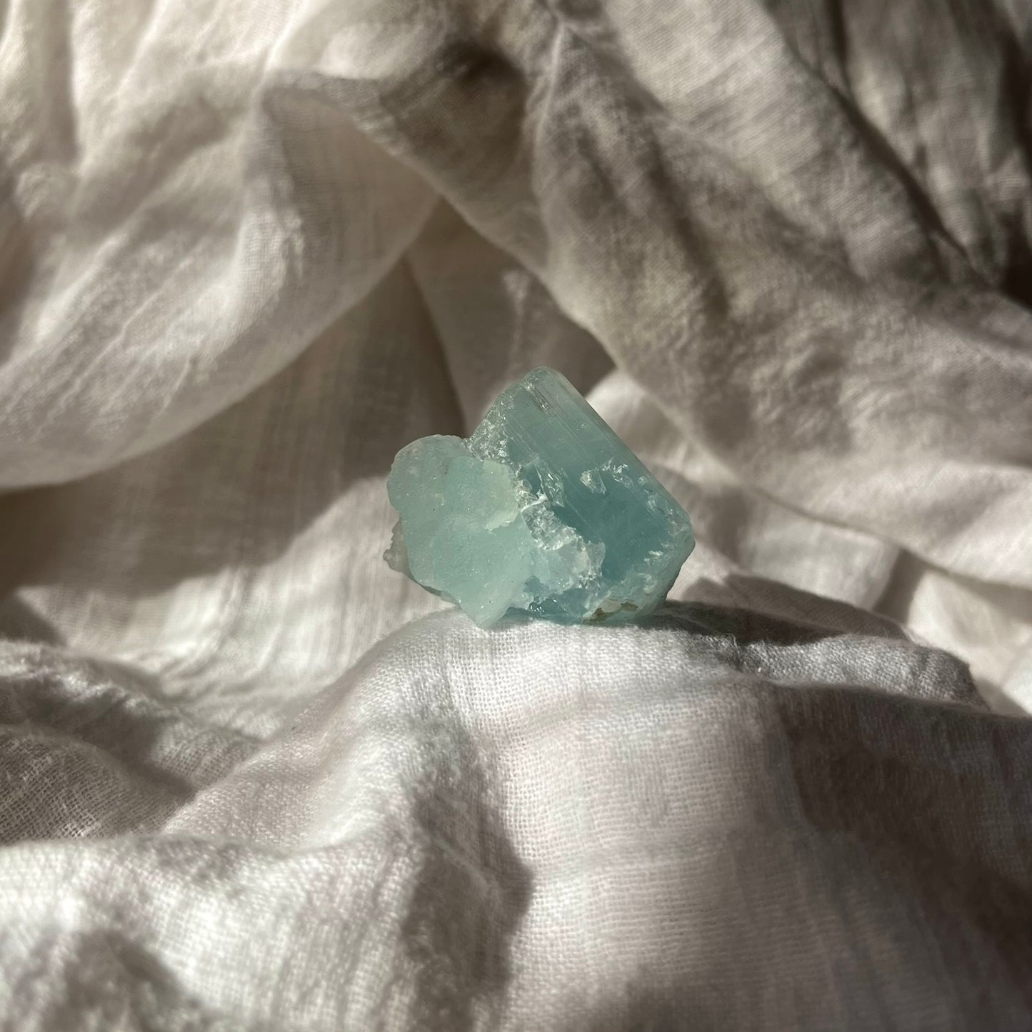 Aquamarine High Grade Raw Specimen 49g